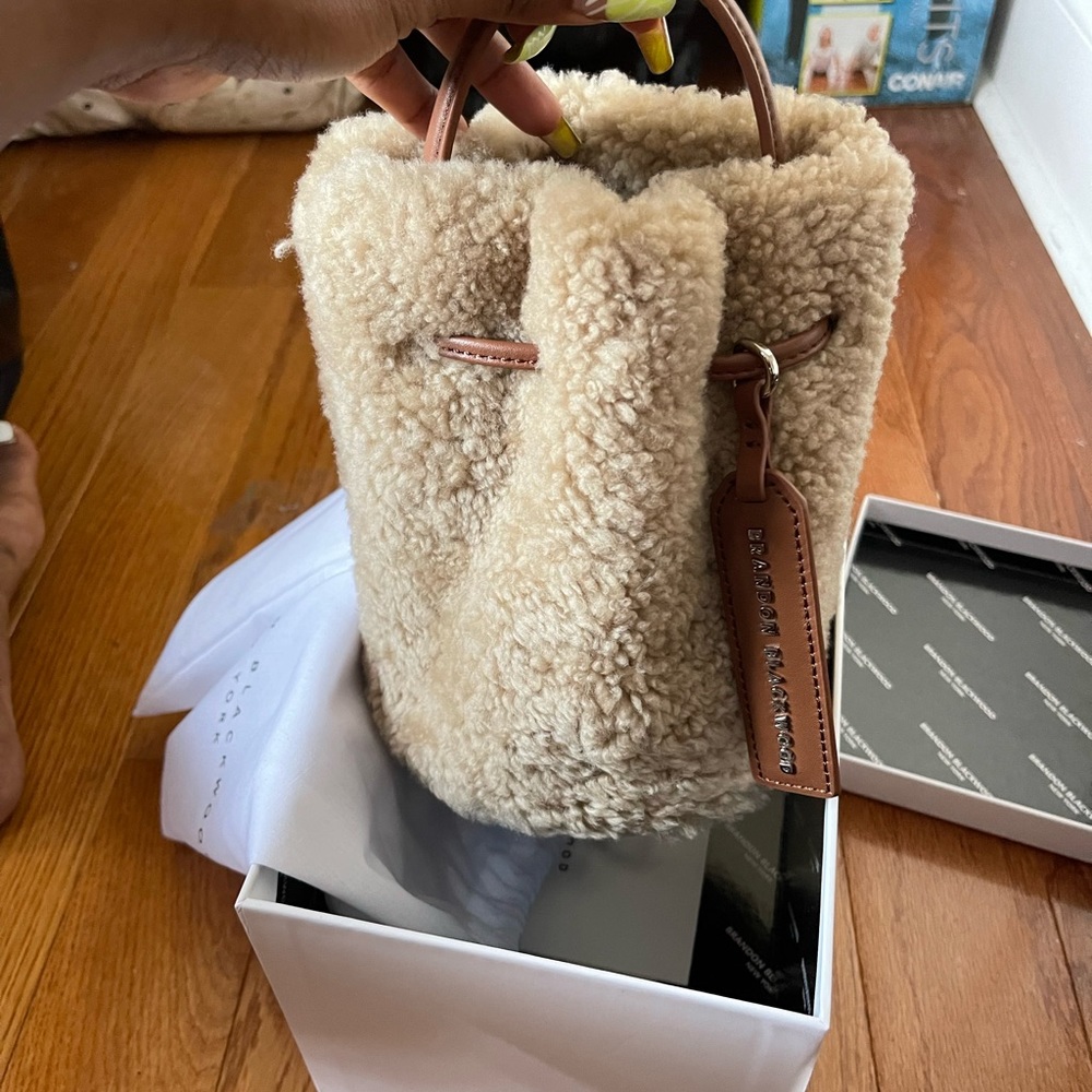 Kamal Bucket Bag, Beige Sterling